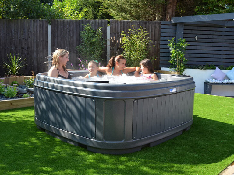 Hot Tub Hire At Light