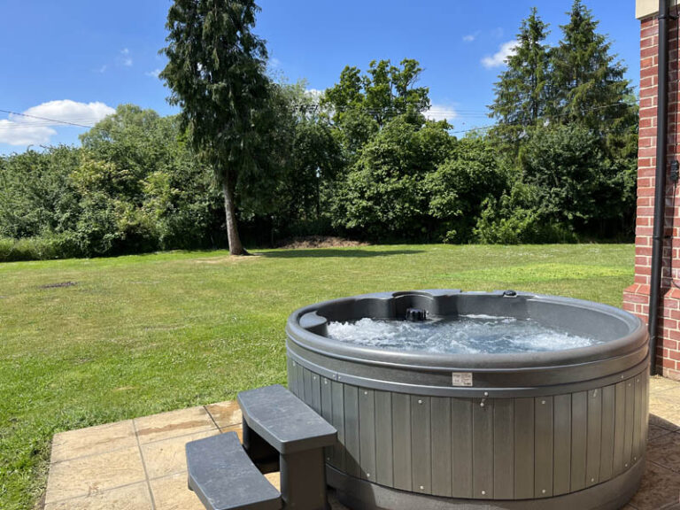 Hot Tub Hire Kings Lynn