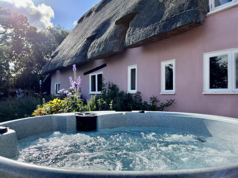 Hot Tub Rental In Norfolk